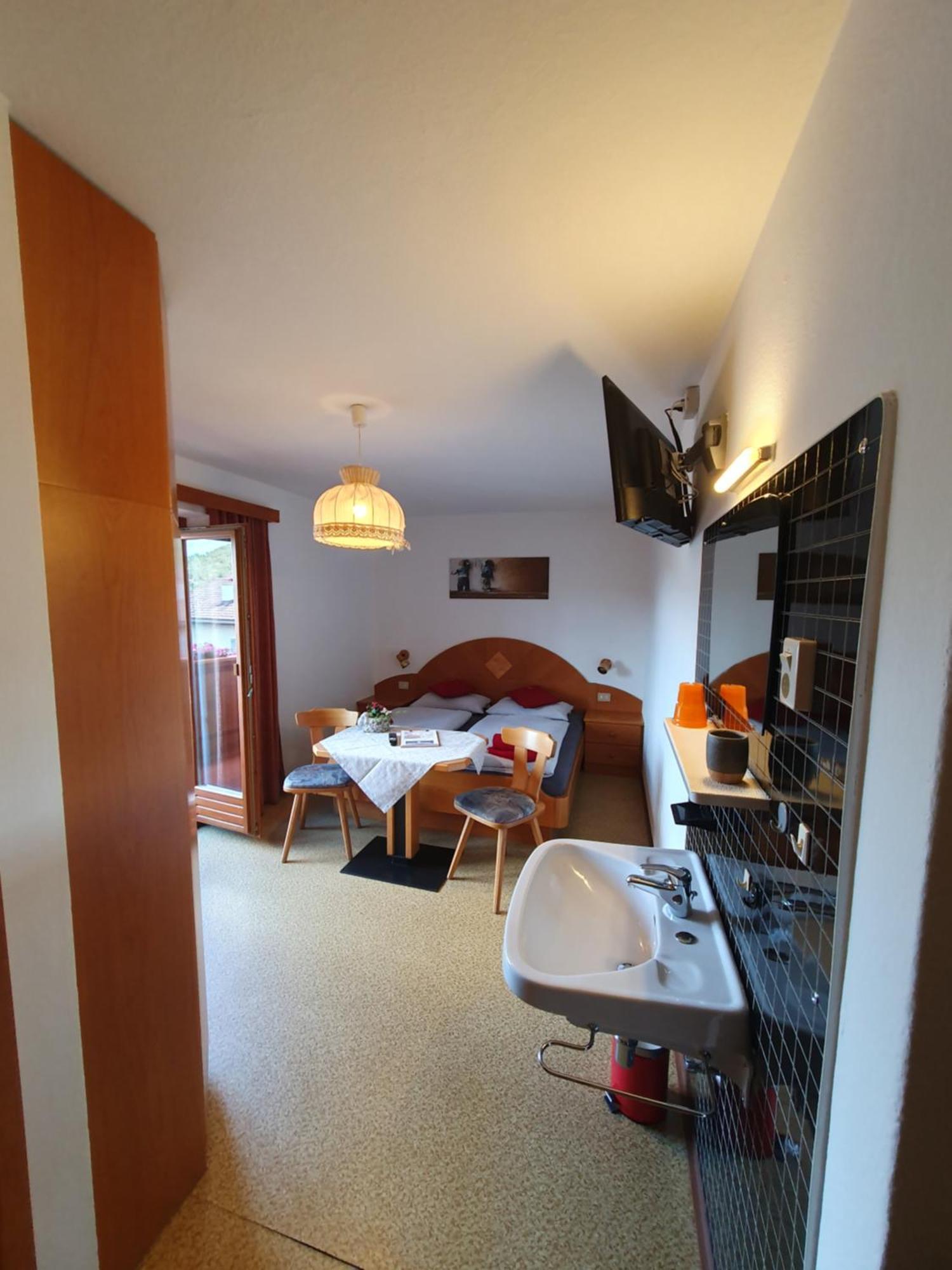 B&B Garni Lantschner Кастельротто Экстерьер фото